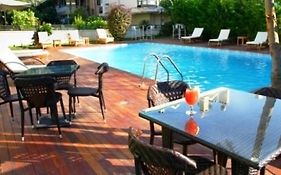 Island Hotel